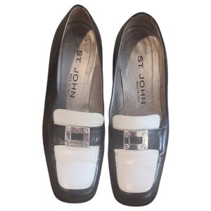 Vtg St. John Women's Black and White high-heeled Loafers‎ size 5